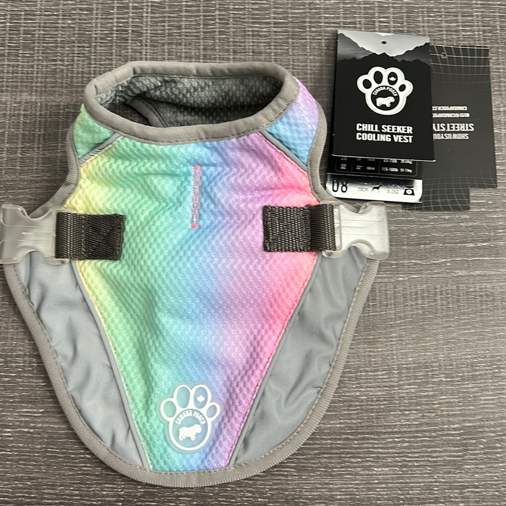 Canada Pooch Chill Seeker Cooling Vest size 8